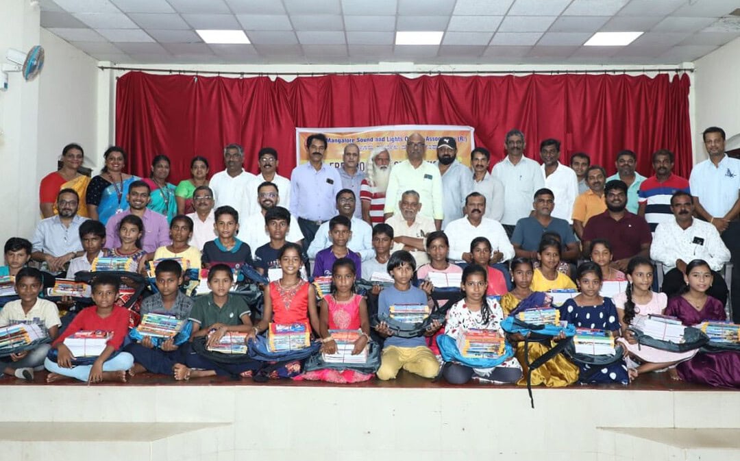 Book distribution at BEM
